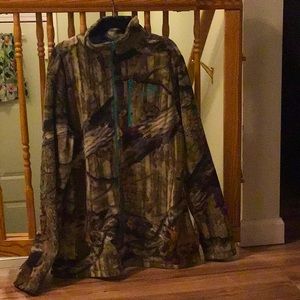 Mossy oak zip up
